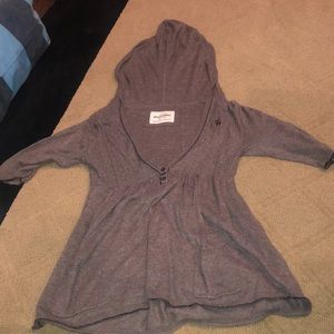 Abercrombie kids top medium